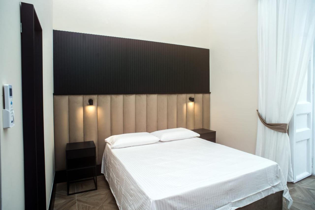 Fida Rooms Nápoles Exterior foto